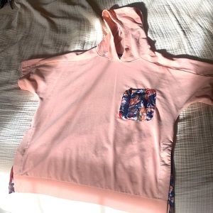 Columbia Park Coral Short Sleeve Hoodie